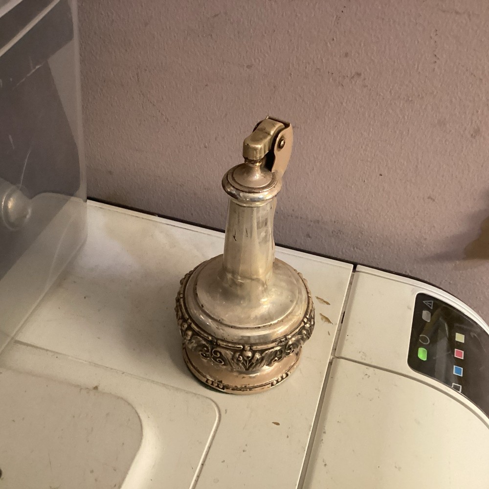 Vintage Silver Plate Ronson "DECANTER " Table Lighter