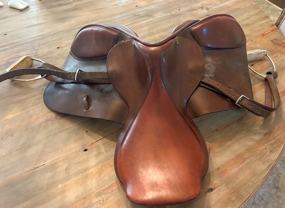 Belvar 17” Heritage English Riding Saddle