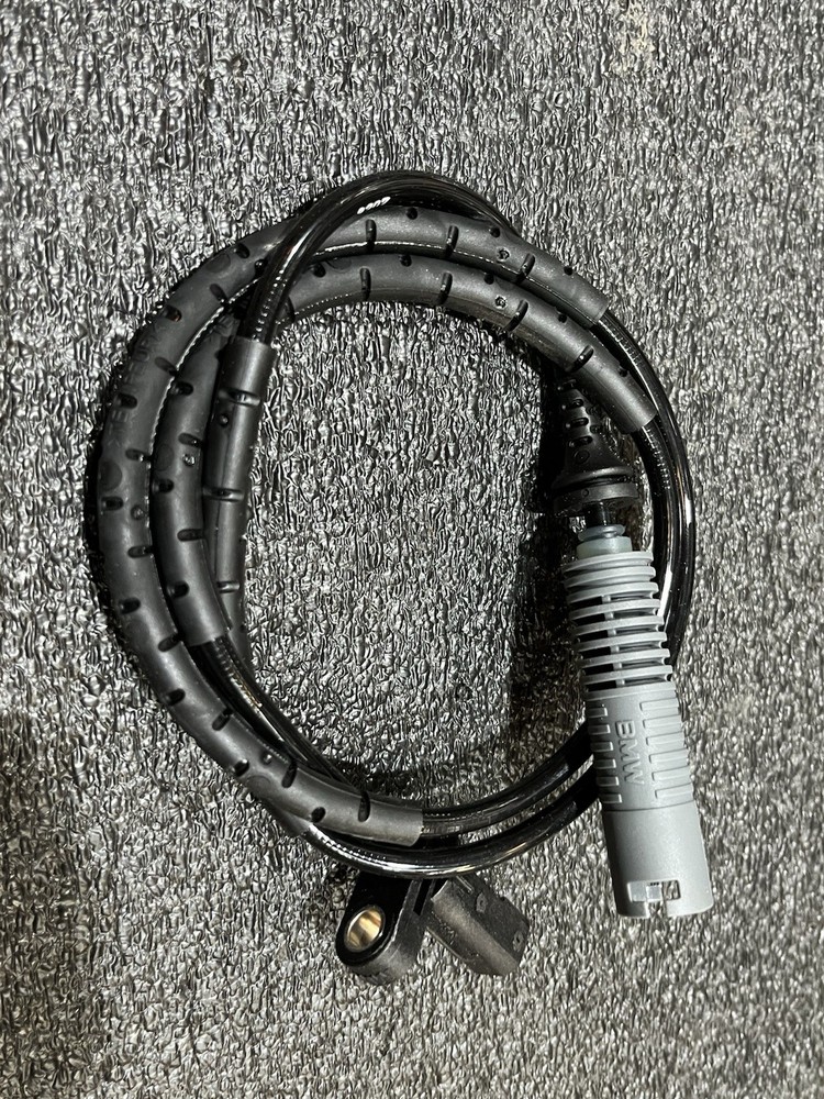 BMW E81 E82 E87 E90 E91 E92 E93 PULSE GENARATOR DSG REAR ABS 34526762466