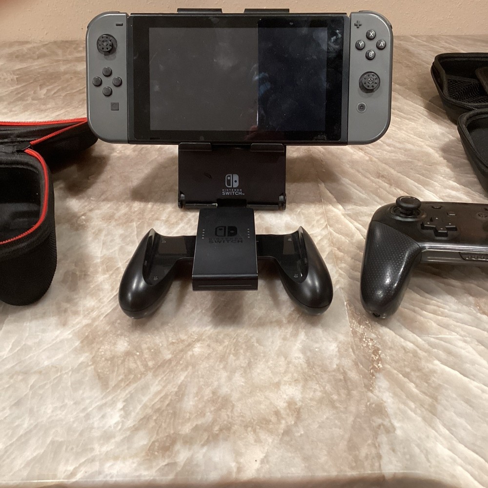 Nintendo Switch Console Pro Controller, Case, Charger, NBA 2K18