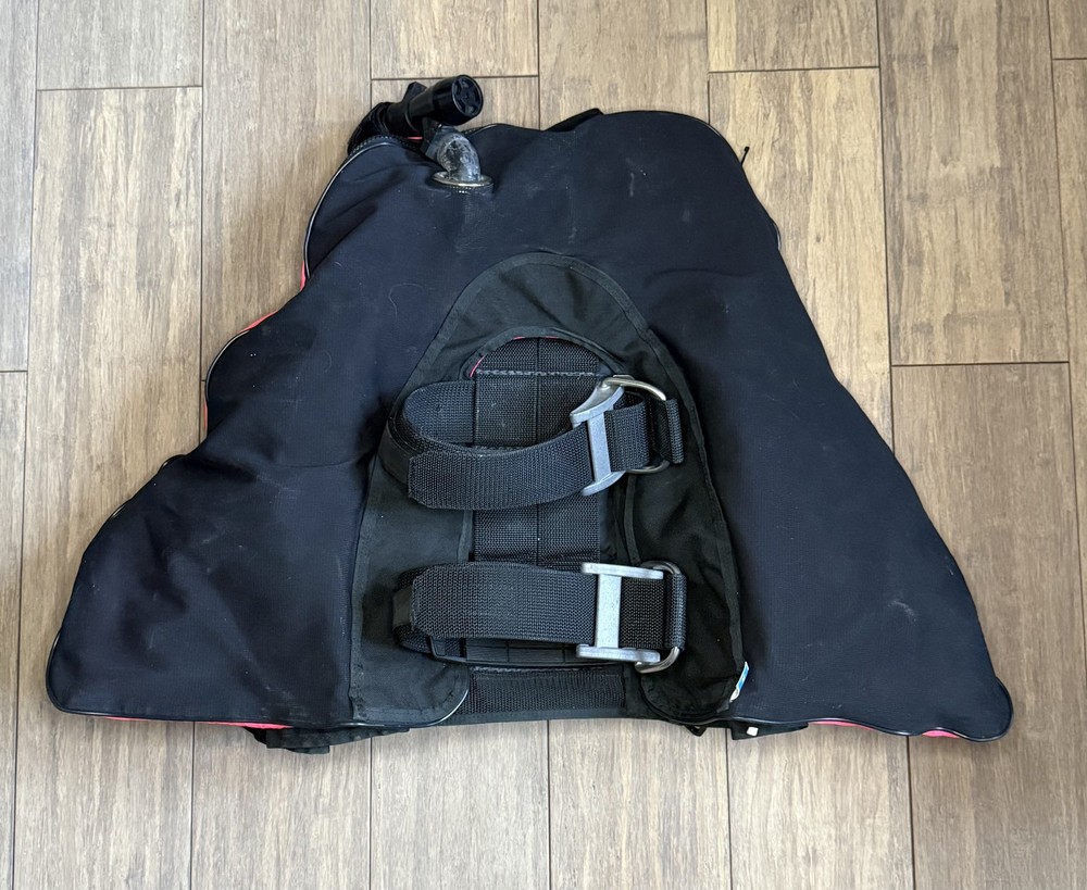 Zeagle Ladies BCD size small