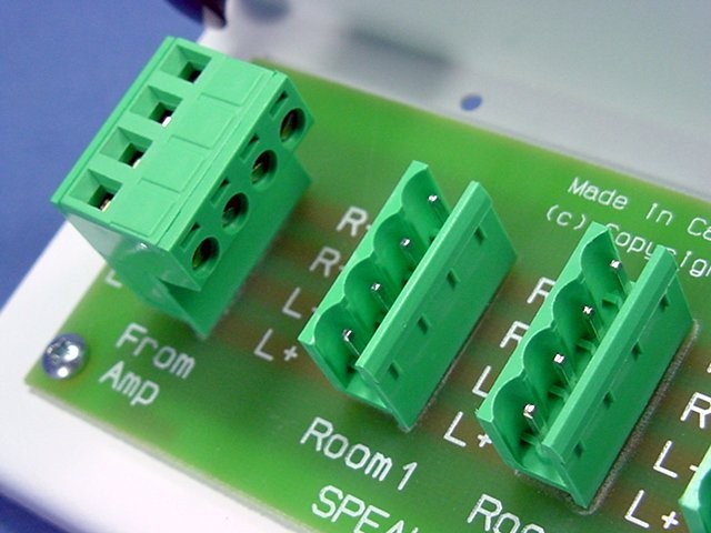 Leviton 48211-6A Structured Media 6-Zone Speaker Distribution Control Module