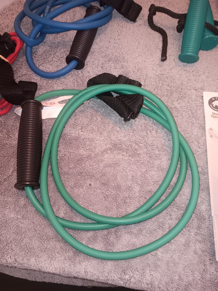 Breg Shoulder Exercise Kit with Instructions Missing Bar LH005G