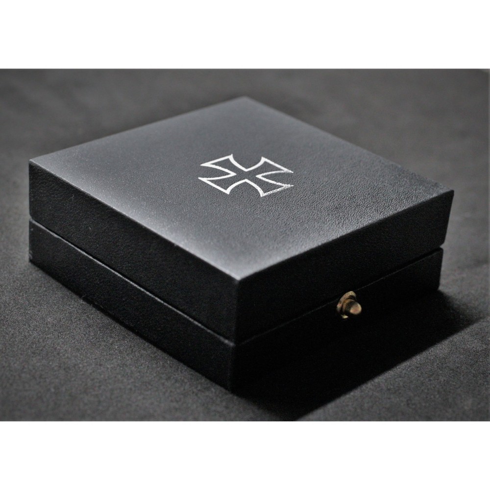 WW2 First Class Iron Cross Box - REPRO