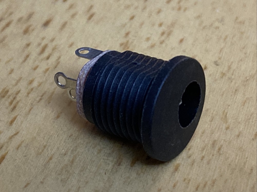 DC Power Jack Female Socket Barrel Connector - Panel Mount - 5.5 x 2.1mm