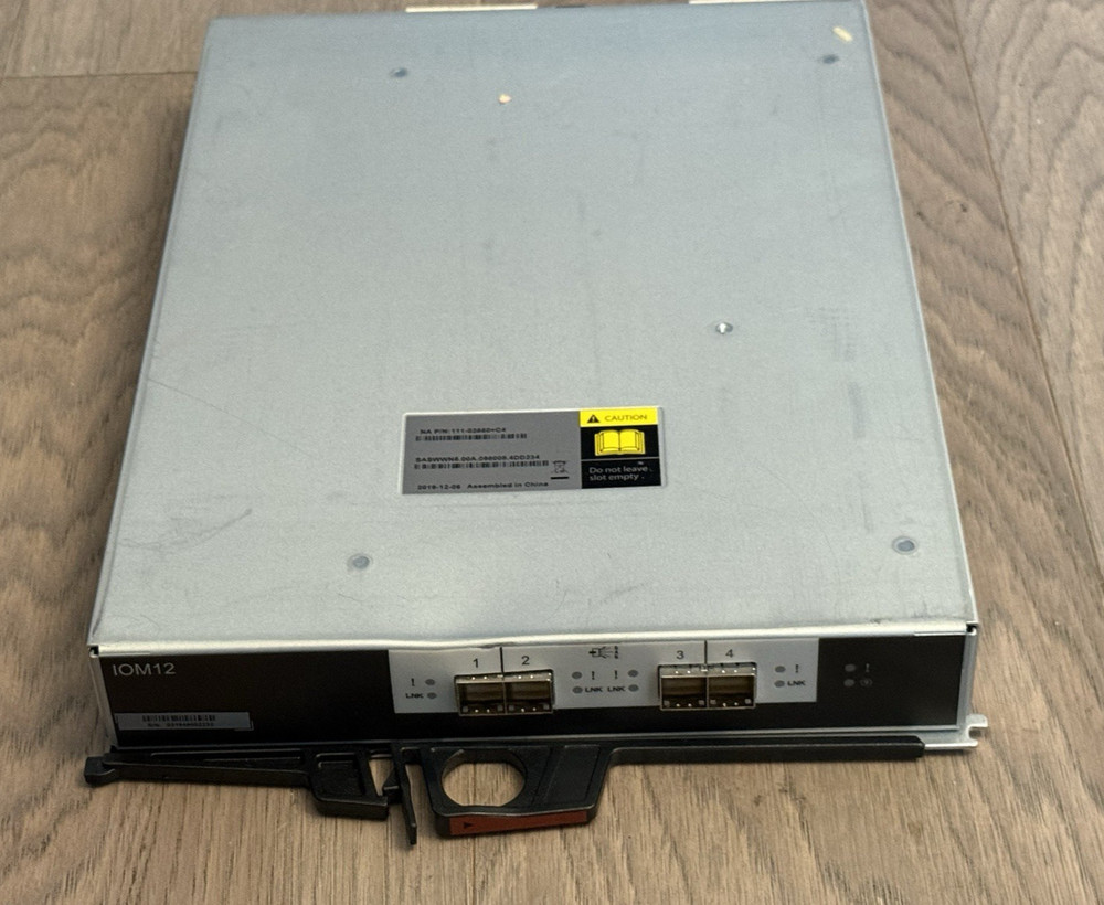 NetApp IOM12 SAS 12Gbps Storage Controller 111-02850+C4