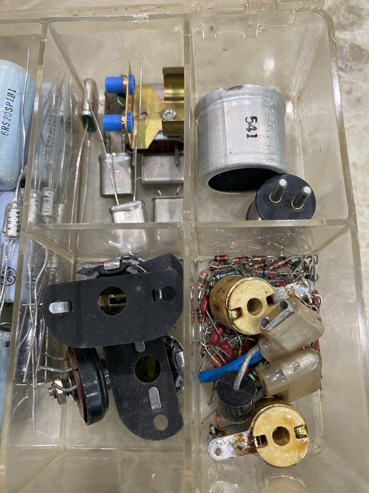 Vintage Lot Of Assorted Capacitors