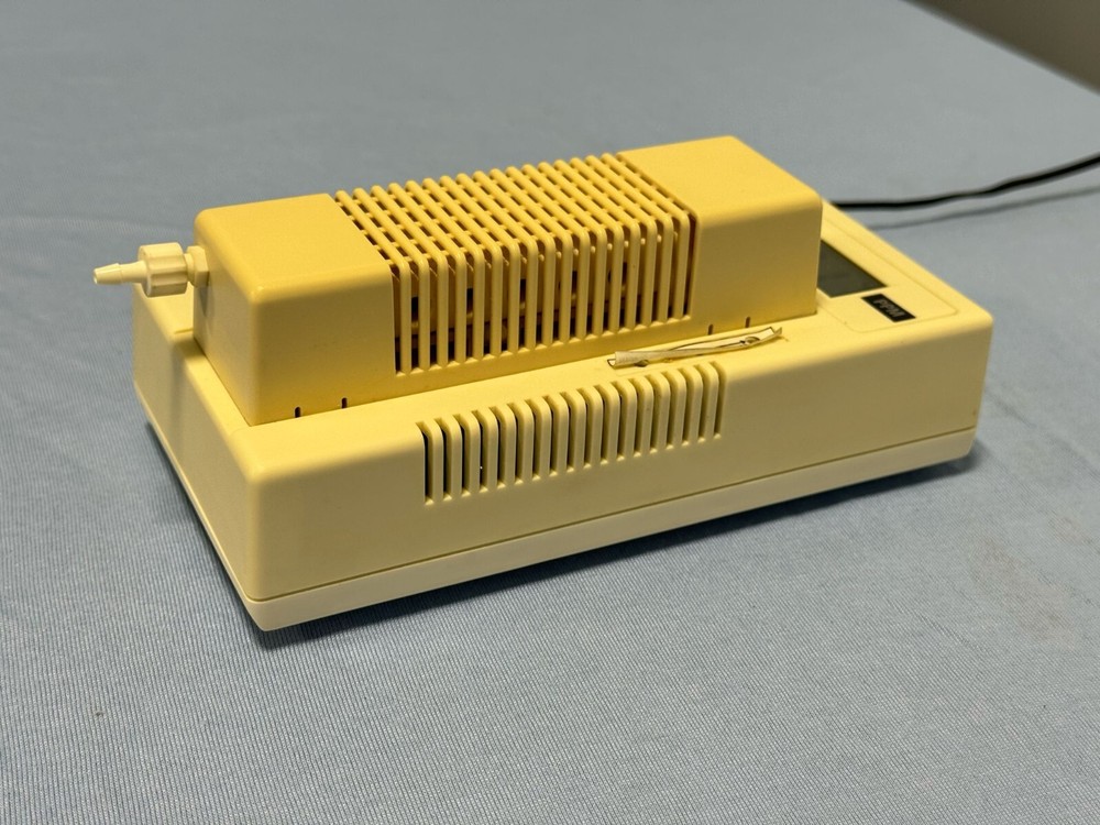 PP Systems WMA-4 CO2 Analyzer & Qubit Systems CO2 Analyzer 0-2000ppm S151