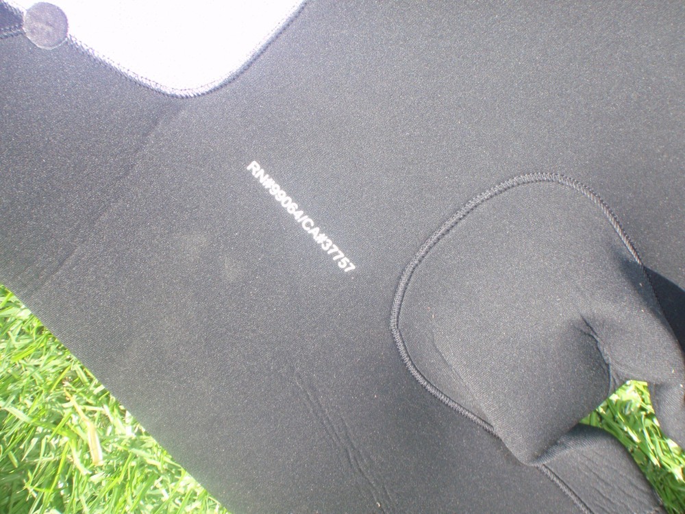 BILLABONG ABSOLUTE BASE MEN M MEDIUM 5/4mm SEALED BLINDSTITCHED fullsuit wetsuit