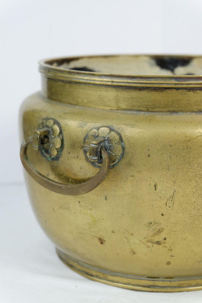 Brass Large Couldron Pot w/ Lid & Stand