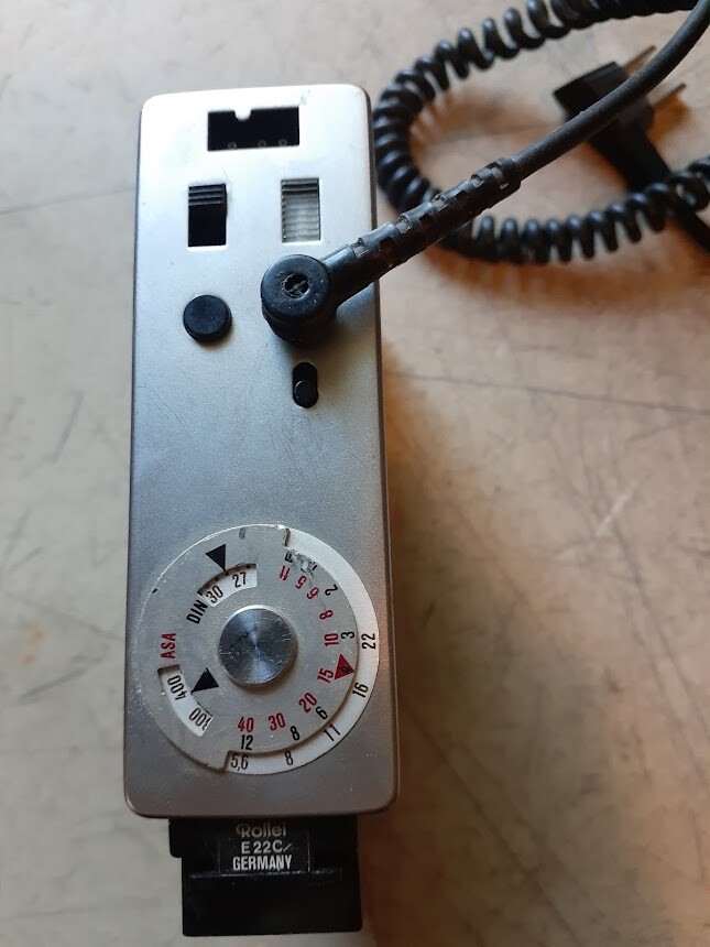 Rollei E22 Hot Shoe Compact Camera Flash
