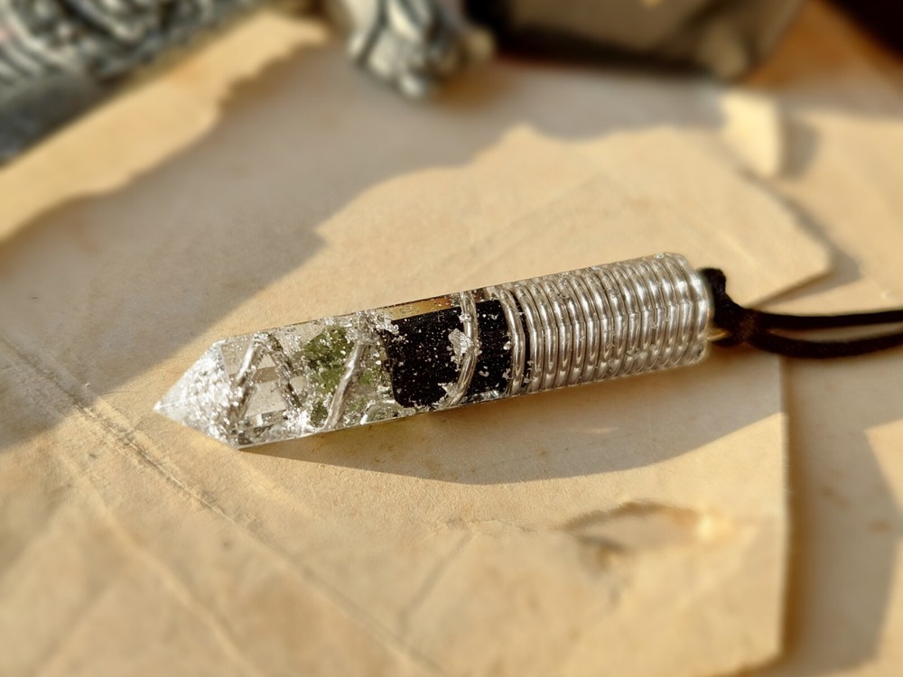 Orgonite orgone pendant, Most powerful combination, grounding effect and silver