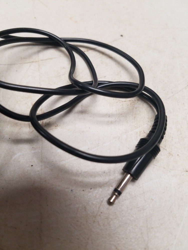 2 1/2" Black Speaker (V)