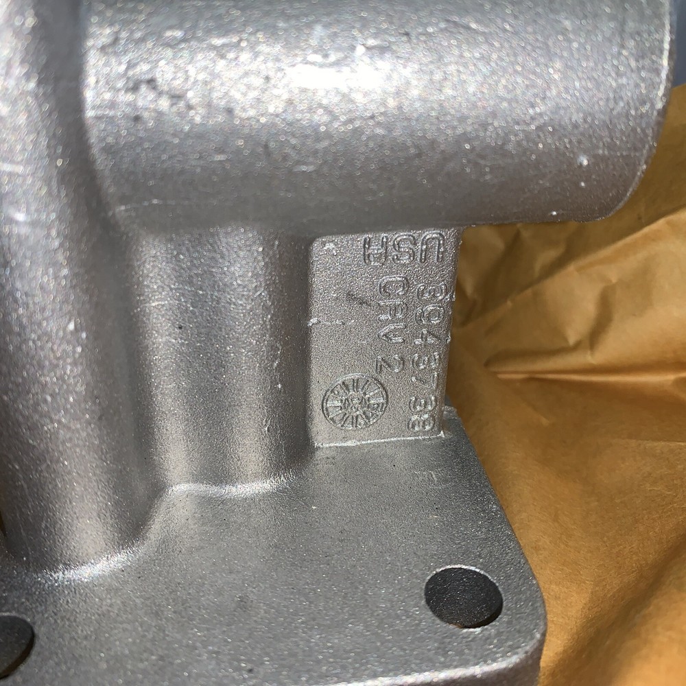 3943738 CUMMINS Engine Water Filter Base