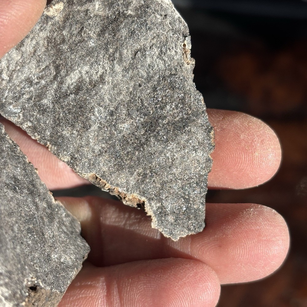 az silver ore .6 lbs (280g)