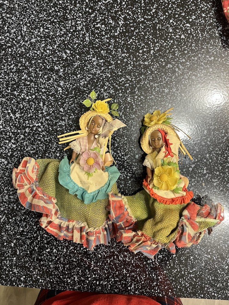 2 Pears craft dolls. Sleeping Eyes Dolls.