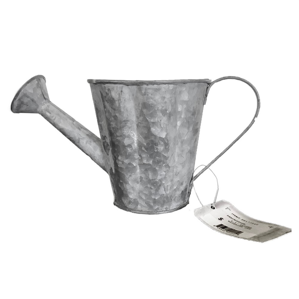 NWT Decorative Fluted Aluminum Watering Can