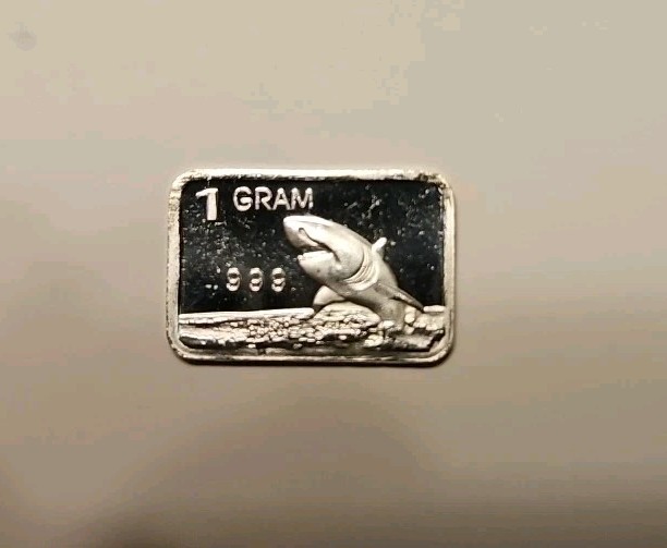Great White Shark 1 Gram Silver Bar