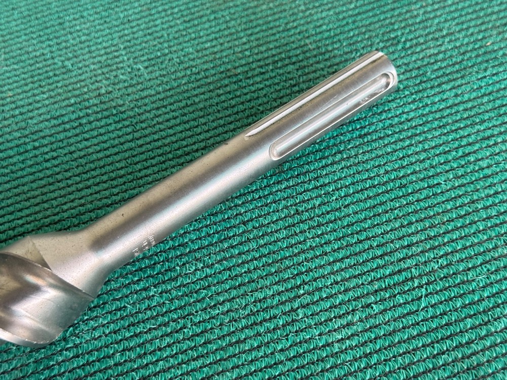 Bosch Germany 1-1/2"x23" Concrete Masonry SDS Drill Bit