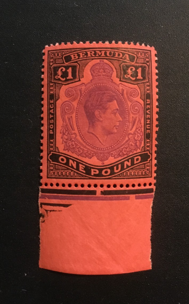 BERMUDA SC# 128 MINT LIGHT HINGE LOT 1
