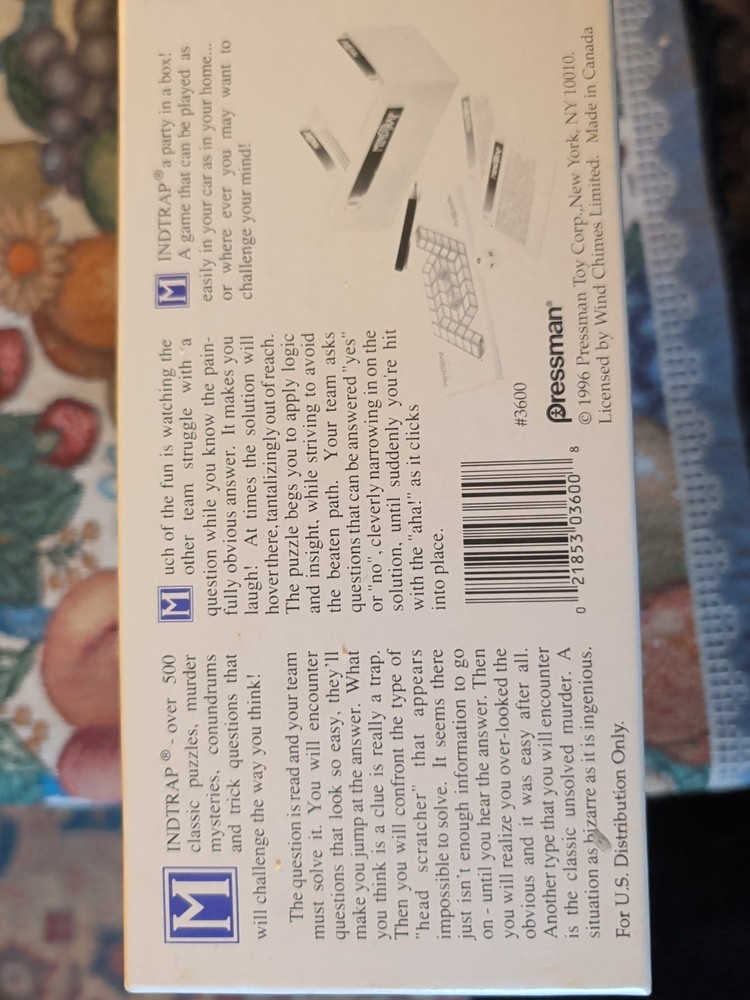 Complete MindTrap Card Game By Pressman 1996