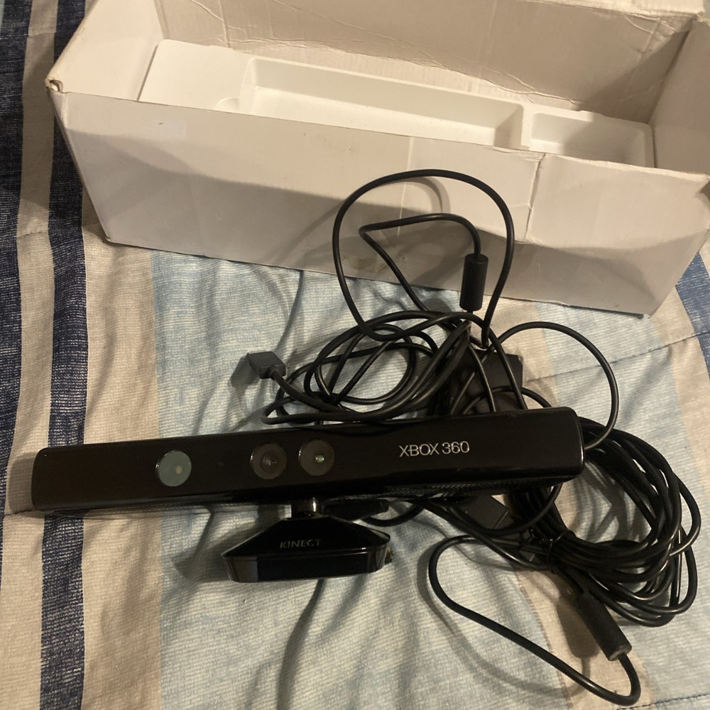 Xbox 360 Kinect Sensor Camera Bundle with Kinect Adventures Opened Box untest