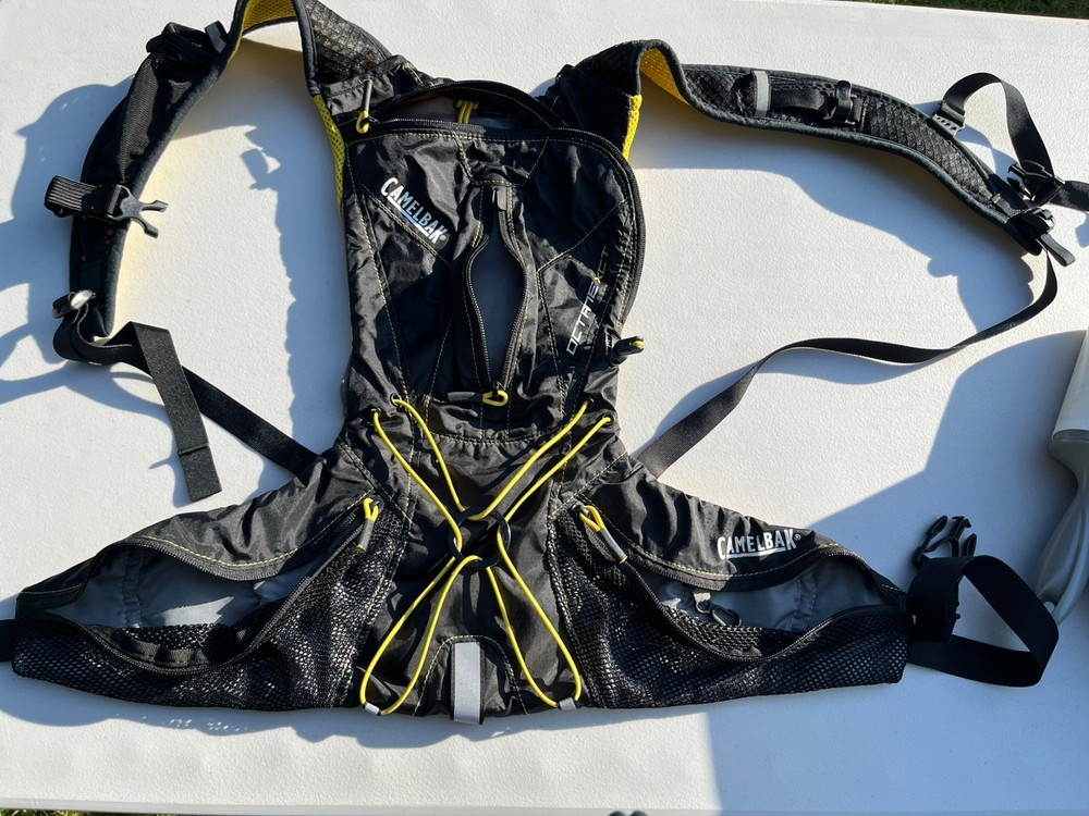 Camelback Octane XCT Hydration Pack - 216cu in-No Bladder