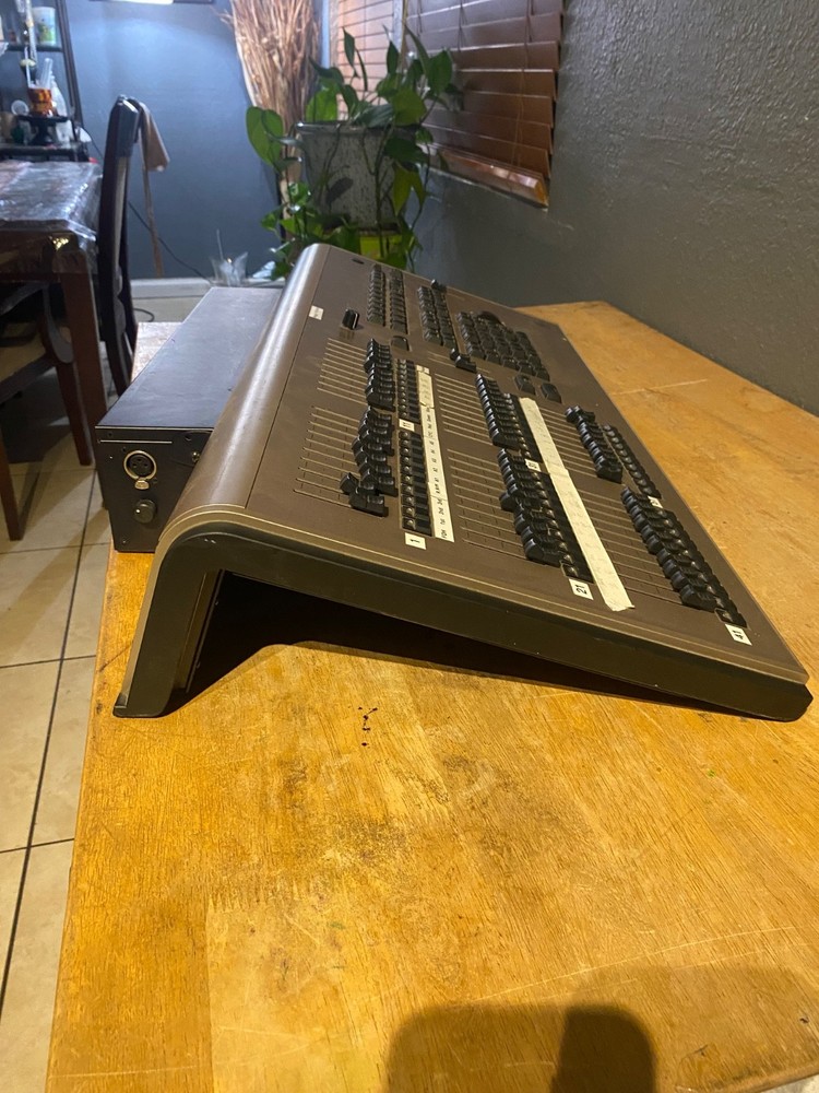 ETC Element Console 60 Channel