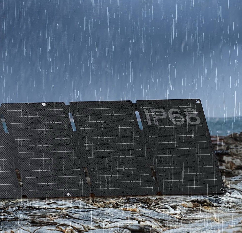 EF ECOFLOW 45W Portable Solar Panel with Type-C, 25% Conversion Efficiency IP68