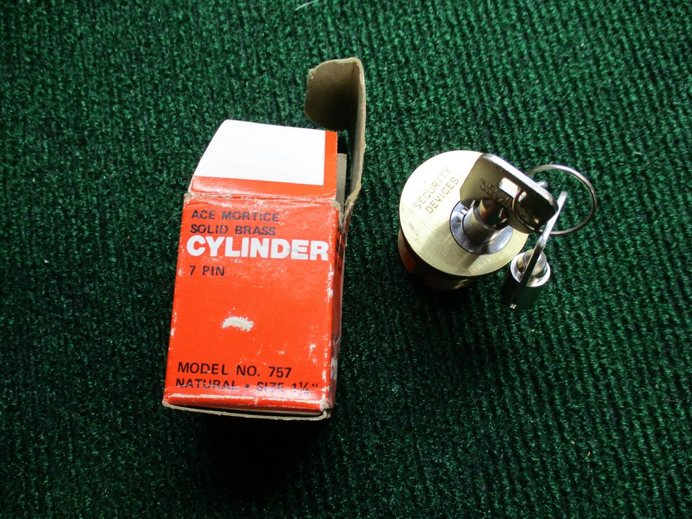 ONE ACE MORTICE SOLID BRASS CYLINDER - MODEL 757 - (40407)