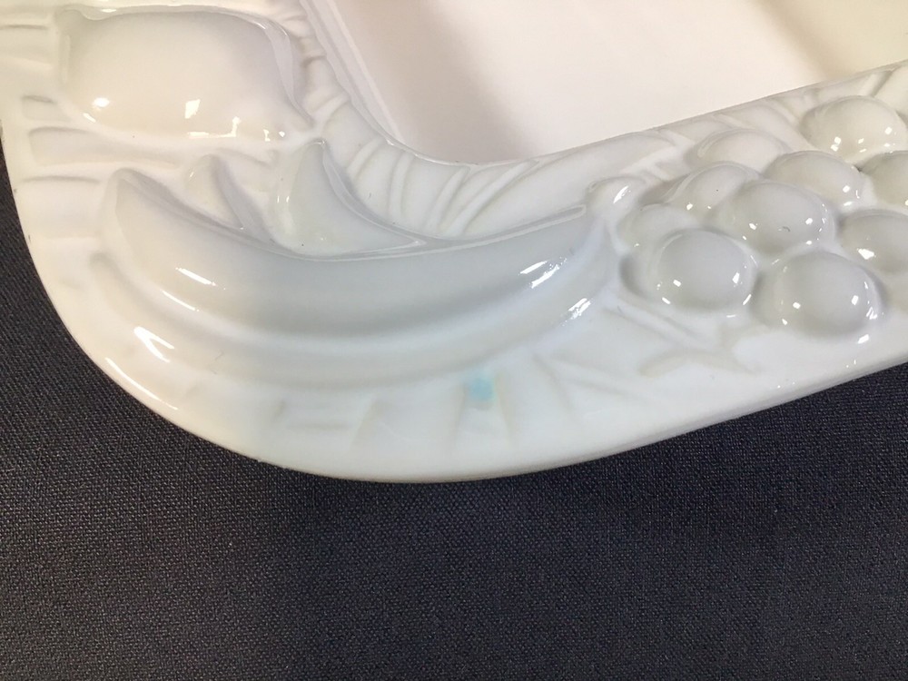 Studio Nova 3 Part Rectangular Divided Server White Emboss Fruit Made In Japan