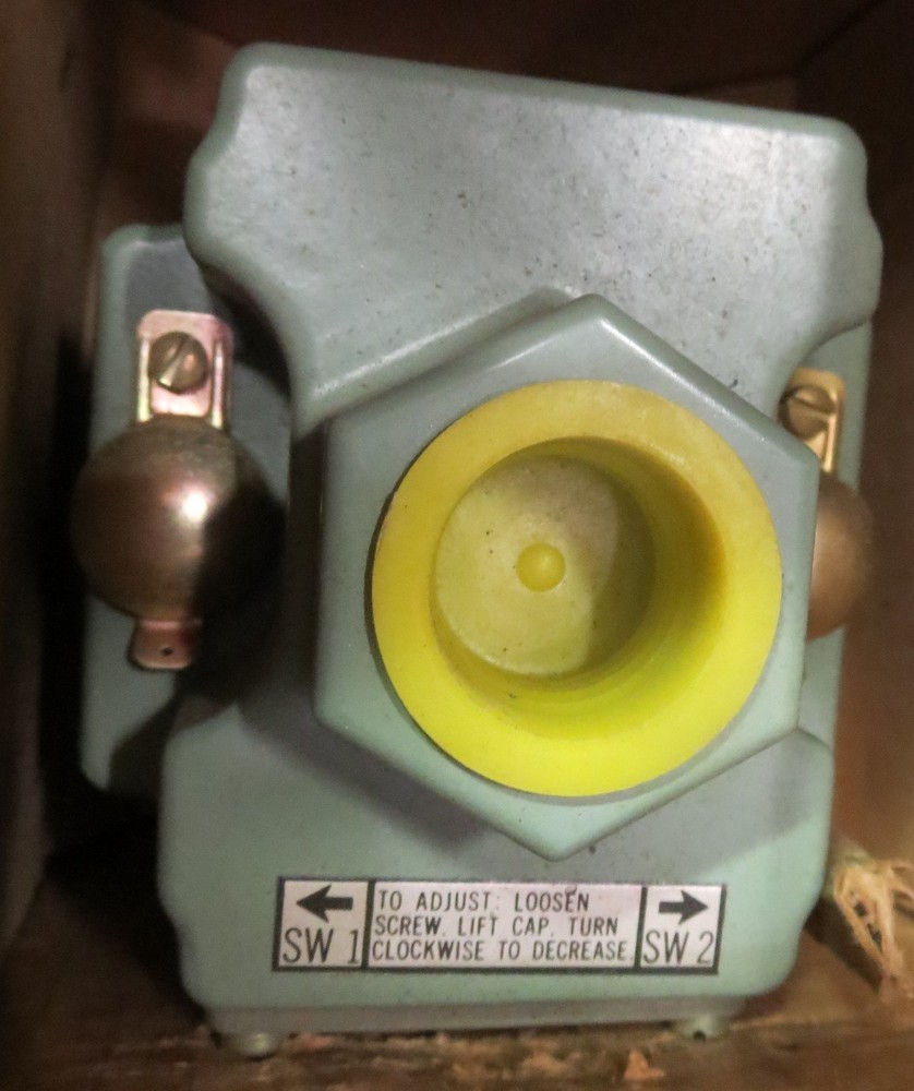 Custom Component Switches 686261 Instrument Air Switch