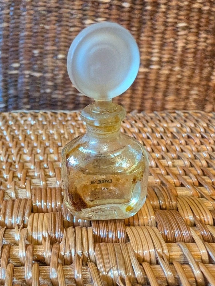 Vtg Cabochard de GRES Parfum Micro Miniature Bottle Vtg Perfume Bottle Vanity