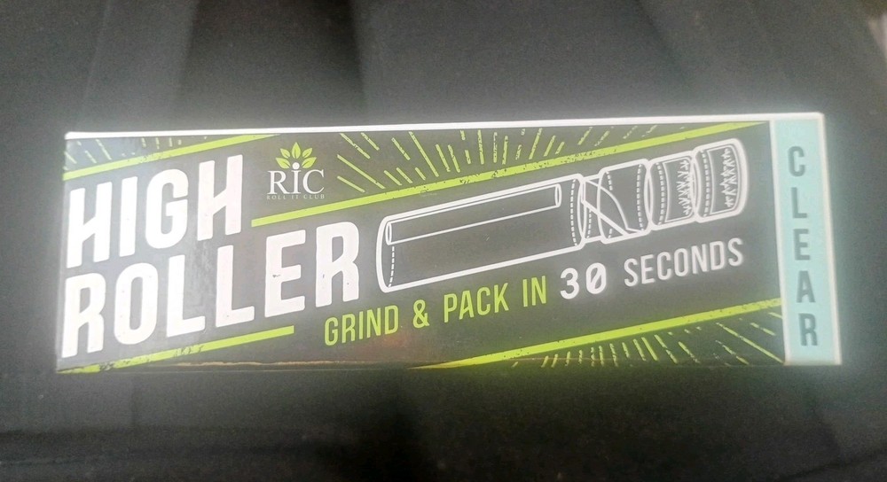 Herb Grinder & Cone Roller - 25 Pieces