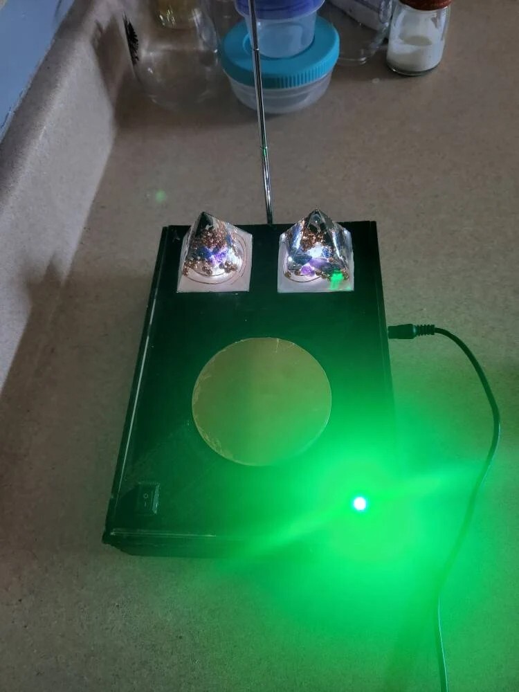 Dual Pyramid Radionics Manifest/Wish Machine