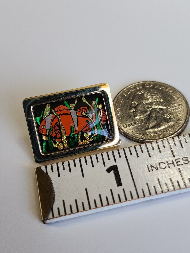 Anemone & Clownfish Lapel Pin