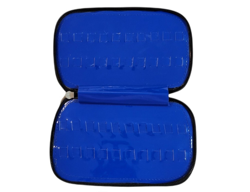 LEATHER CASE | ESTUCHE BORDADO 20 Space