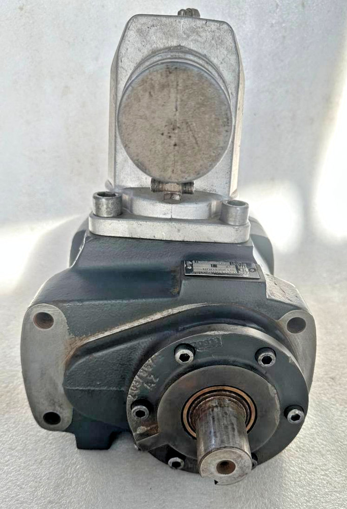 TAMROTOR E12 ROTARY SCREW AIR END / SCREW COMPRESSOR ELEMENT