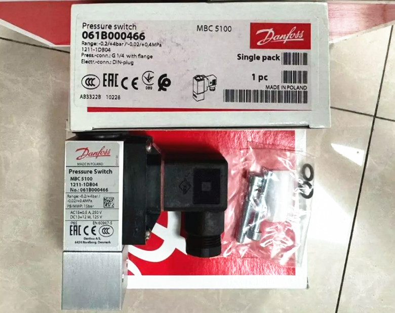 Danfoss MBC5100 061B000466 sensor