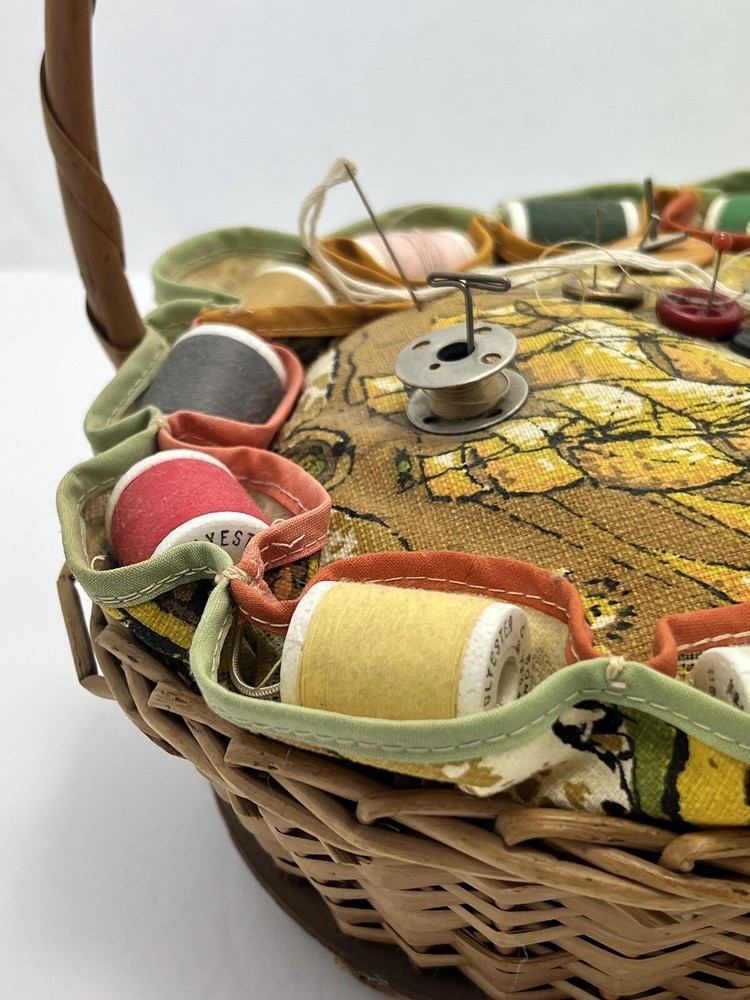 Vtg Sewing Small Basket With Handle Pin Cushion , thread, needles