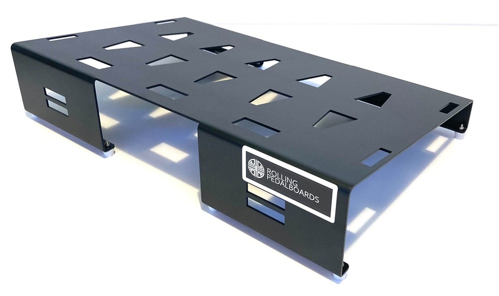 Guitar pedal Board aluminum 22" Rolling Case Pedalboard: Bundle Cables hook loop