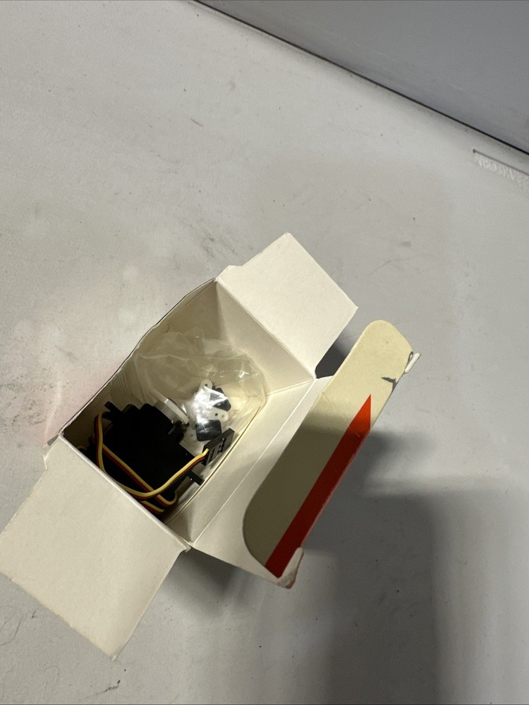 Hitec HS-81 Micro Servo HS81/81