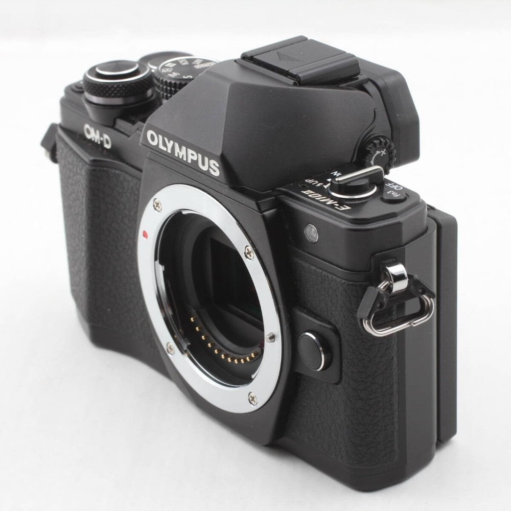 OLYMPUS OM-D E-M10 Mark II Body black 307704