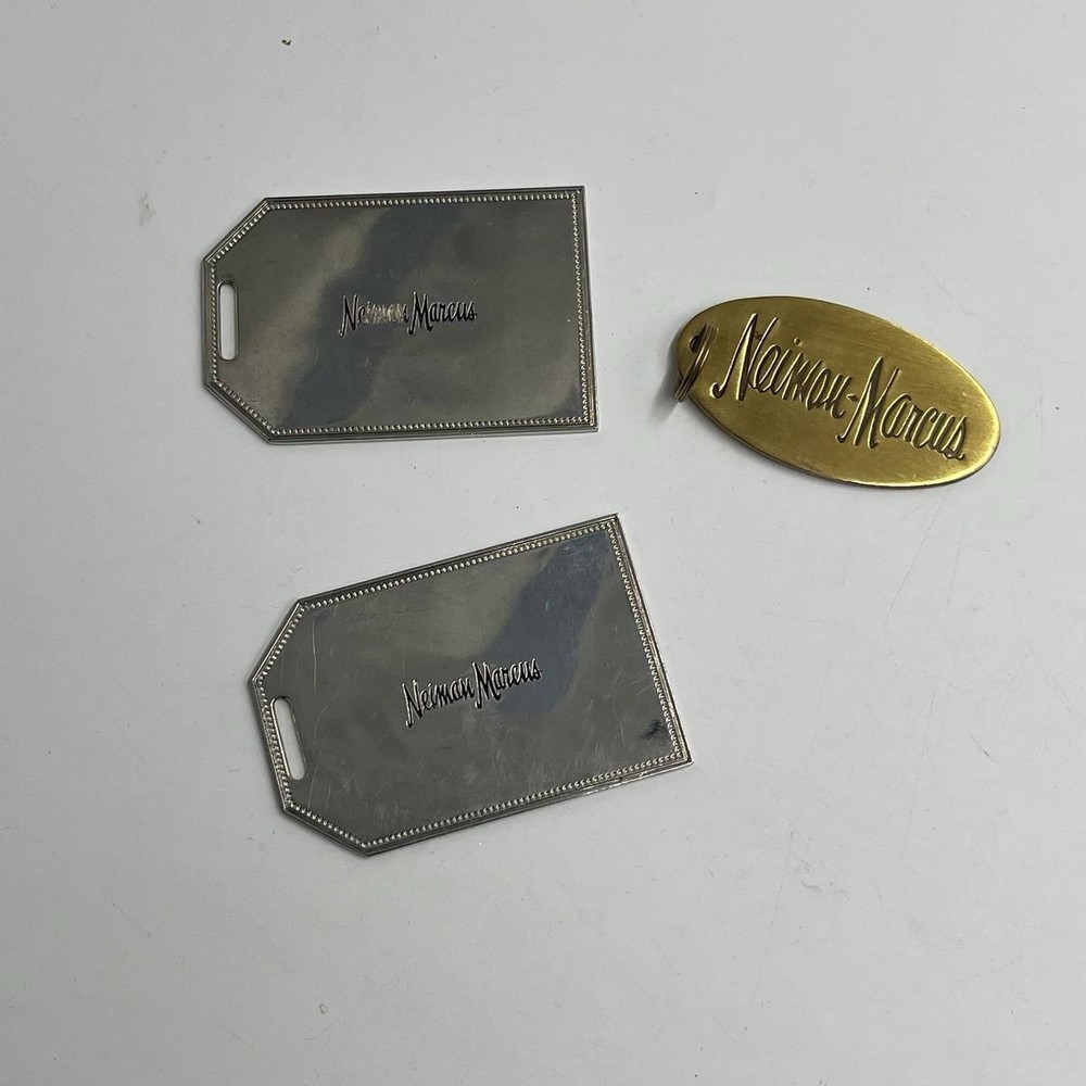 Neiman Marcus Metal Gift Tags Luggage Tags Set Silver & Brass