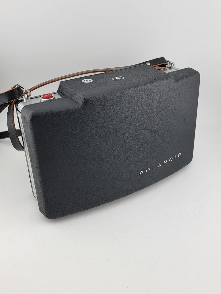 Vintage Polaroid Automatic 250 Land Camera w/ Case, Strap, Untested