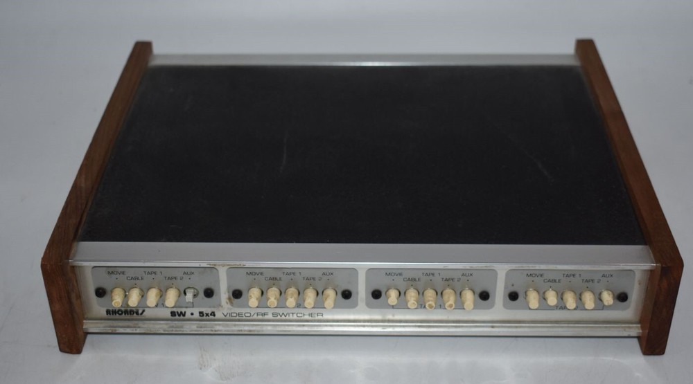 RHOADES RF/VIDEO SWITCHER SW 5X4 - VINTAGE