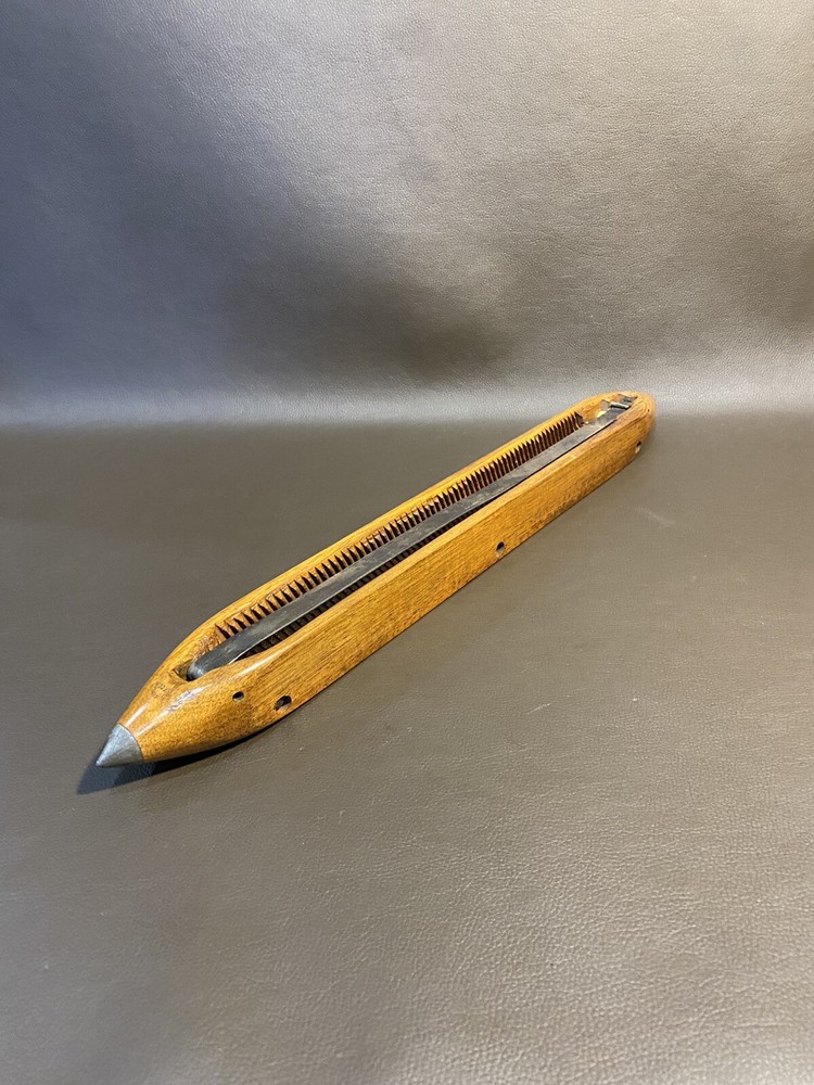 Hangable Weaving Shuttle #30 MASS