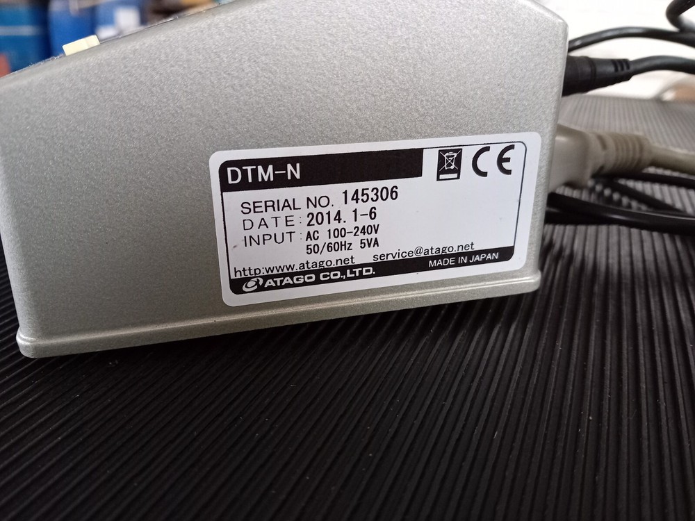 abbe ATAGO NAR-1T liquid refractometer