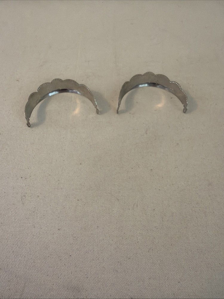 Silver Tone Scrolled Heel Cap NEW