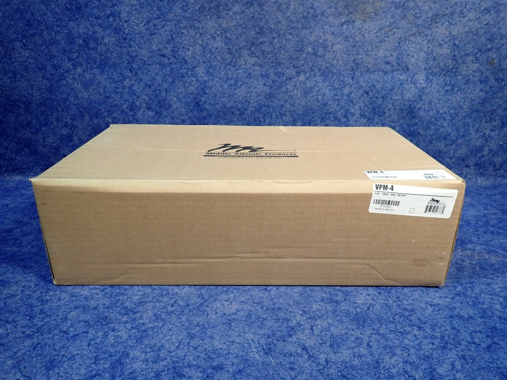 NEW Middle Atlantic VPM-4 4-Space Vertical Panel Mount